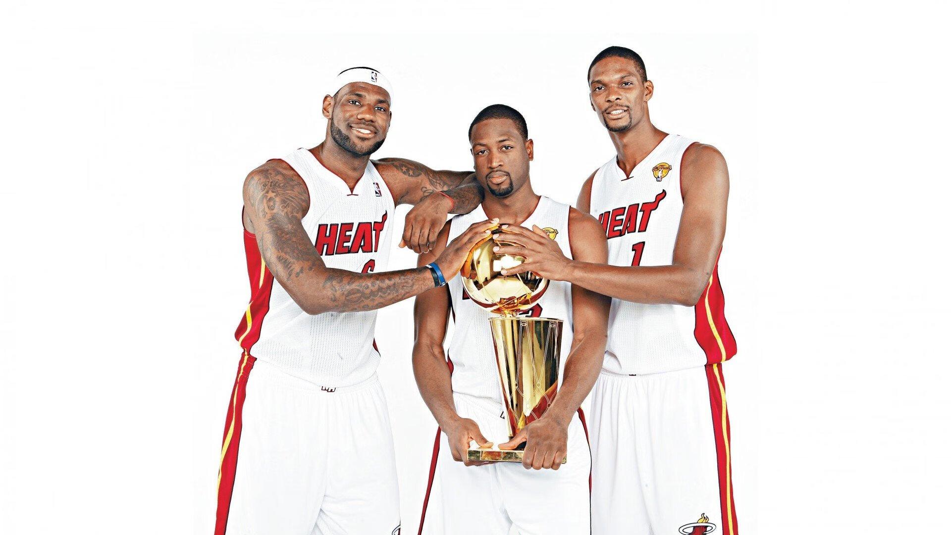 热火430万合同欲签回闪电侠，替补角色引争议